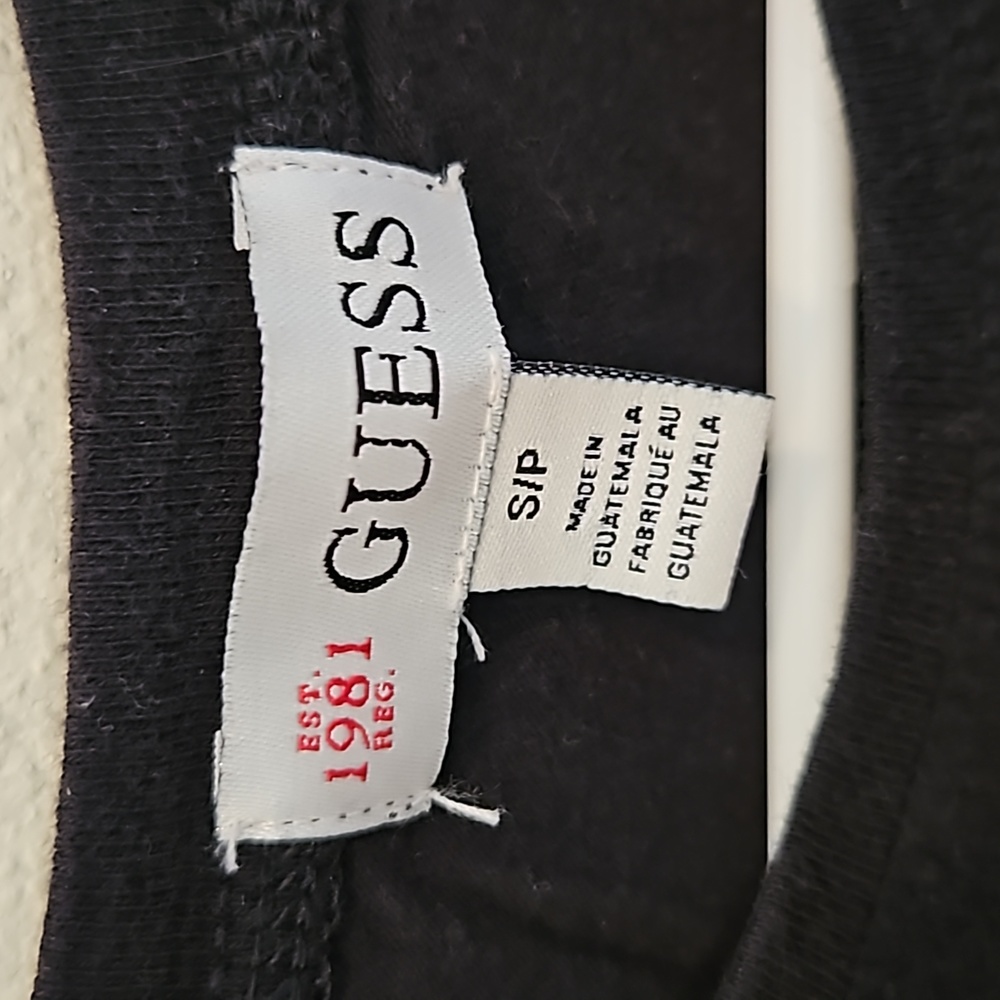 GUESS Shirt - Picture 3 of 3